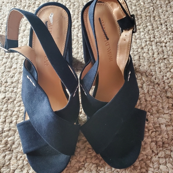 cute navy blue heels